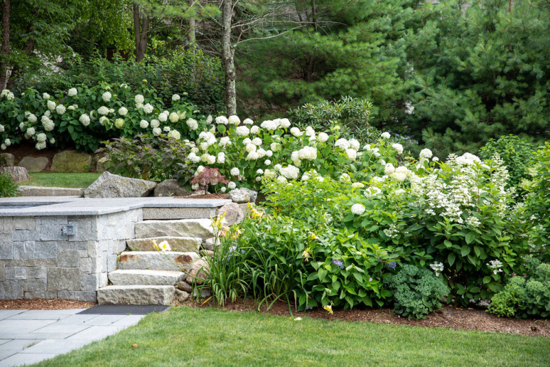 hot-tub-garden-layers